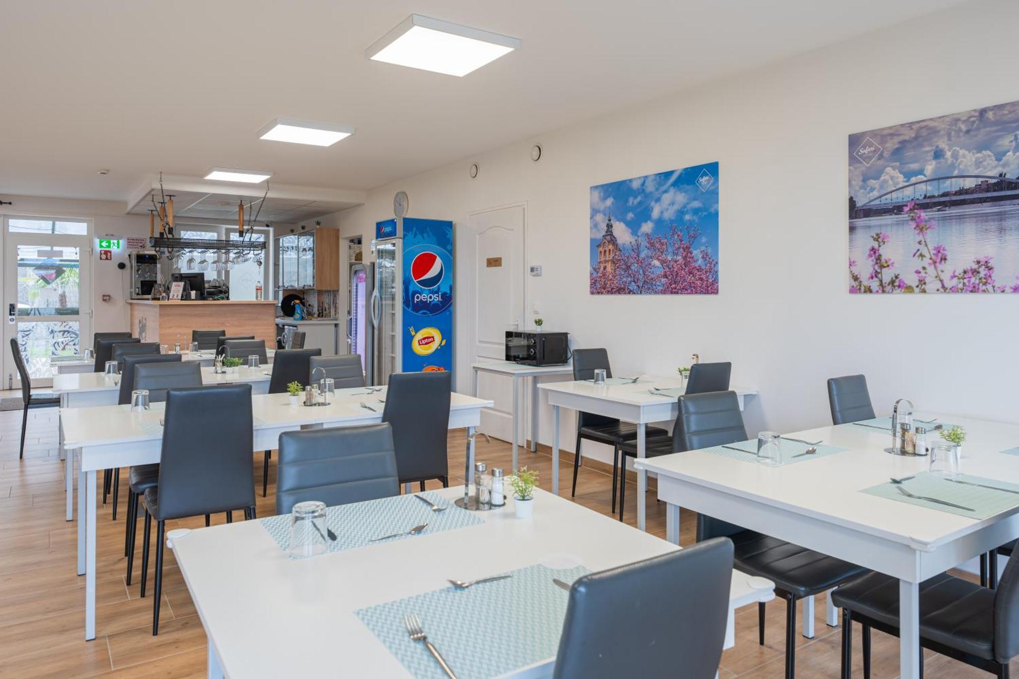 Hotel Safari Szeged